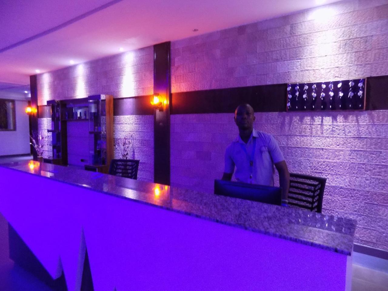 Freedom City Hotel Najjanankumbi Kamapala 캄팔라 외부 사진
