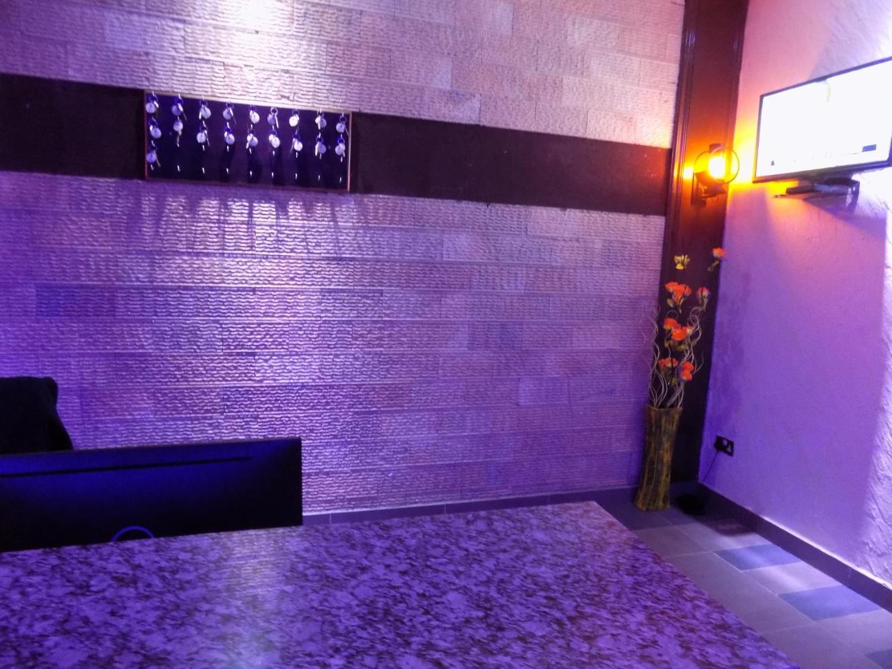 Freedom City Hotel Najjanankumbi Kamapala 캄팔라 외부 사진