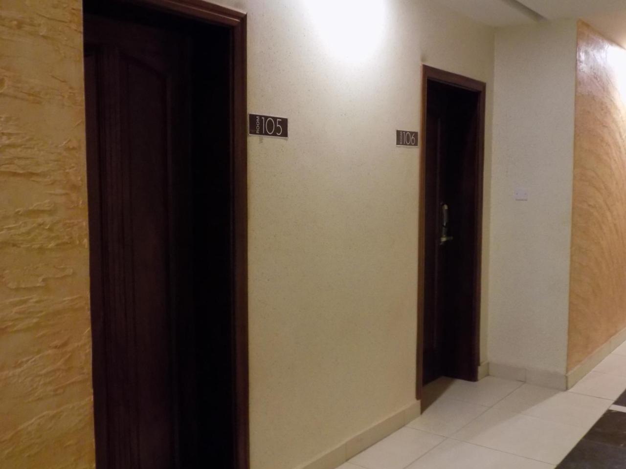 Freedom City Hotel Najjanankumbi Kamapala 캄팔라 외부 사진