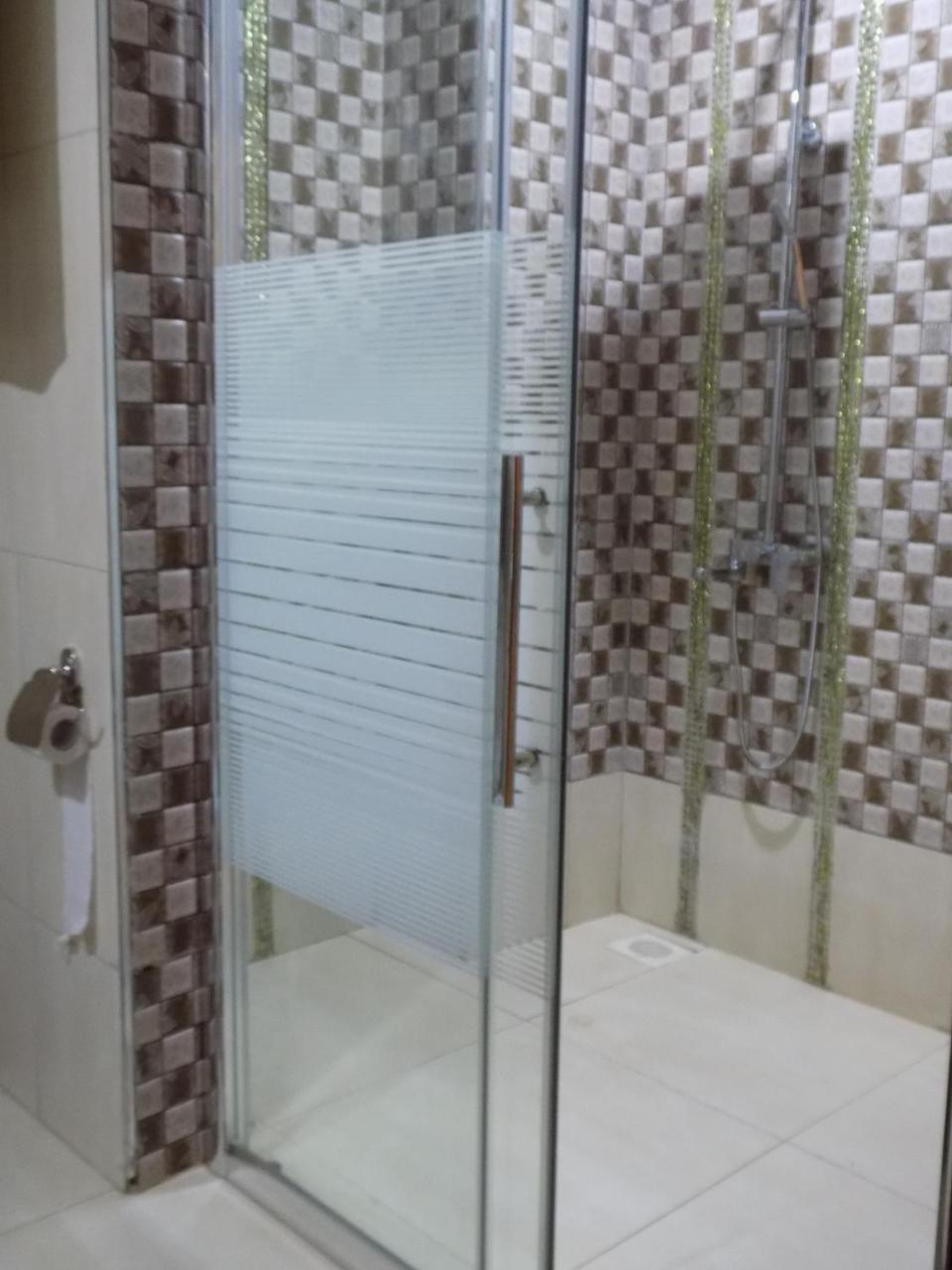 Freedom City Hotel Najjanankumbi Kamapala 캄팔라 외부 사진