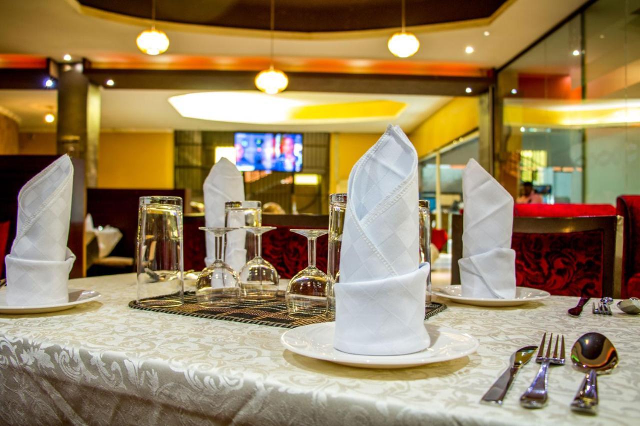 Freedom City Hotel Najjanankumbi Kamapala 캄팔라 외부 사진