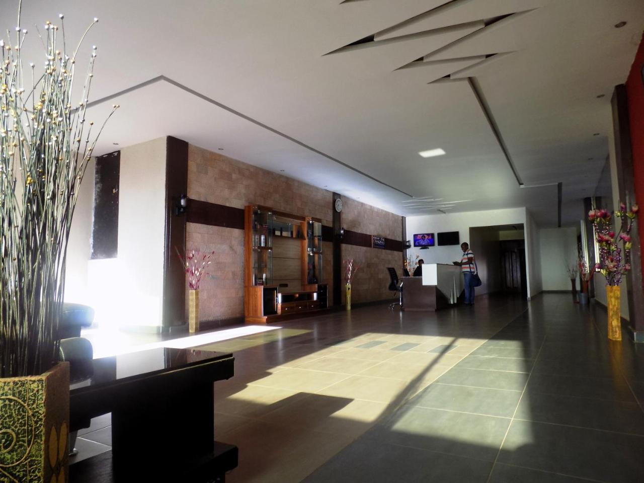 Freedom City Hotel Najjanankumbi Kamapala 캄팔라 외부 사진